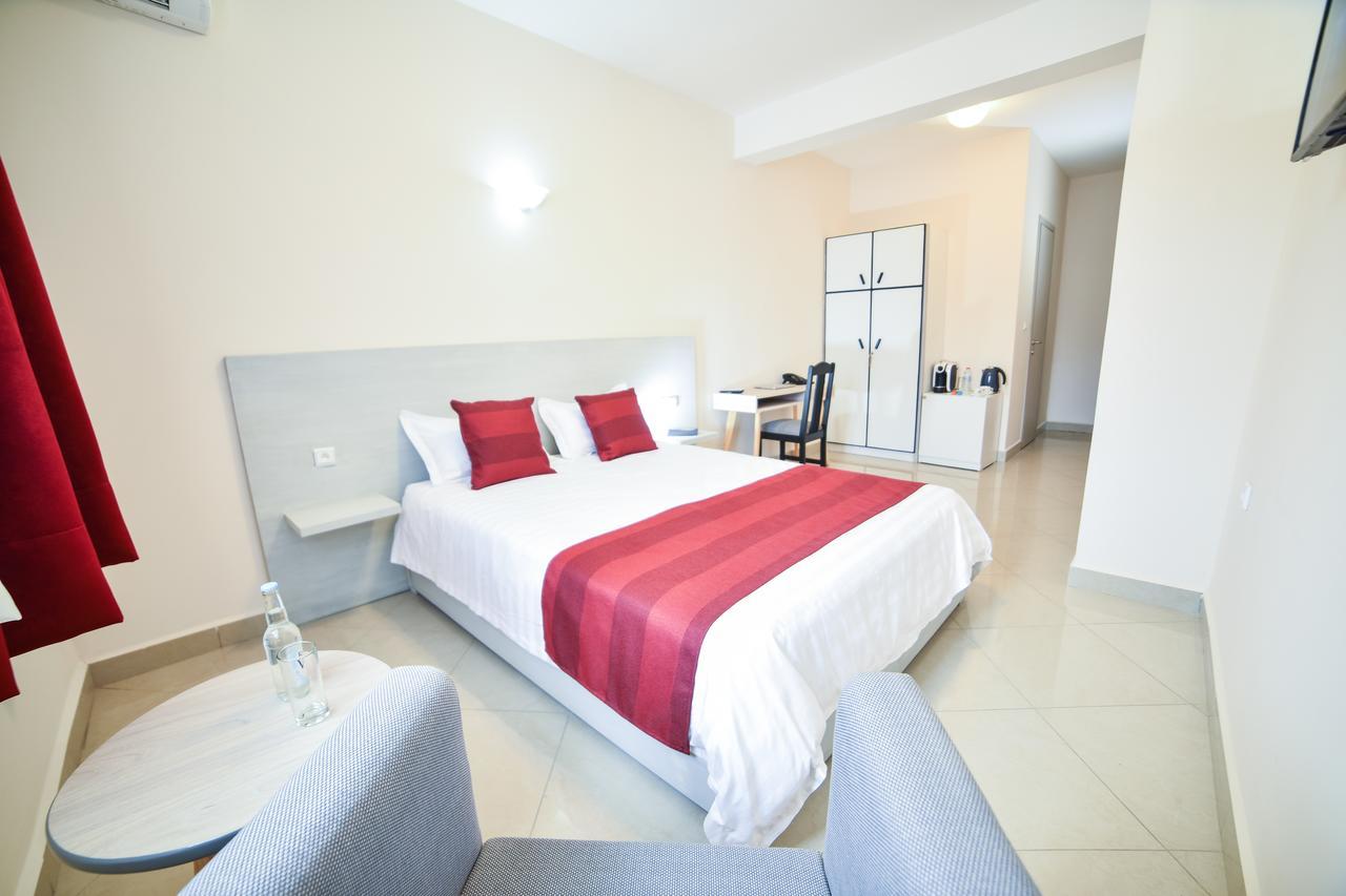 Lova Hotel Antananarivo Exterior foto